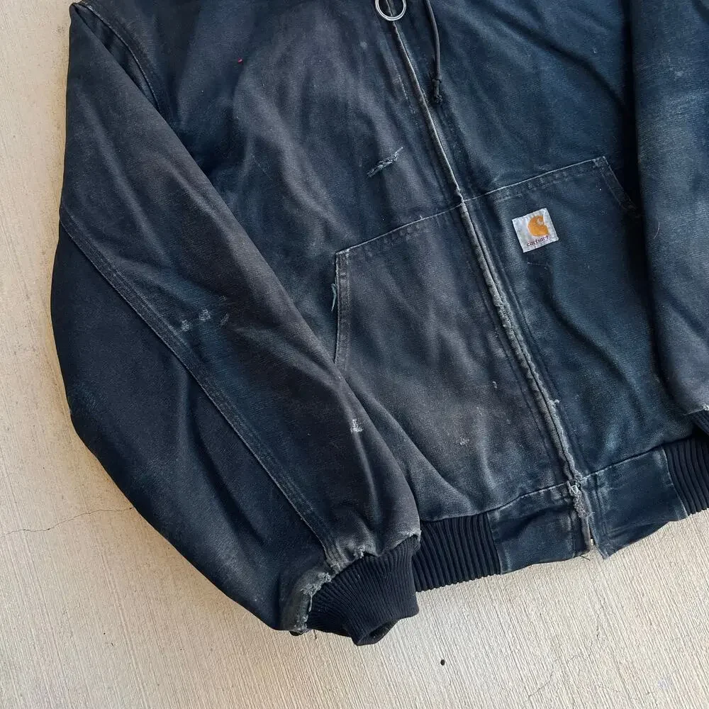 Carhartt J140 black hooded work wear jacket